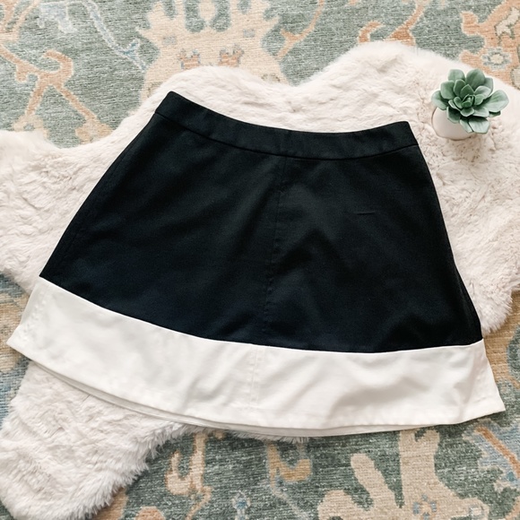 Loft Black & White Circle Skirt- Size 12 - Picture 1 of 10